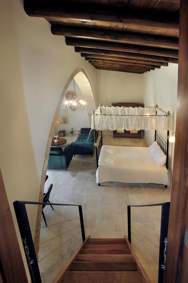Pentasino Traditional House Agios Theodoros Exterior photo